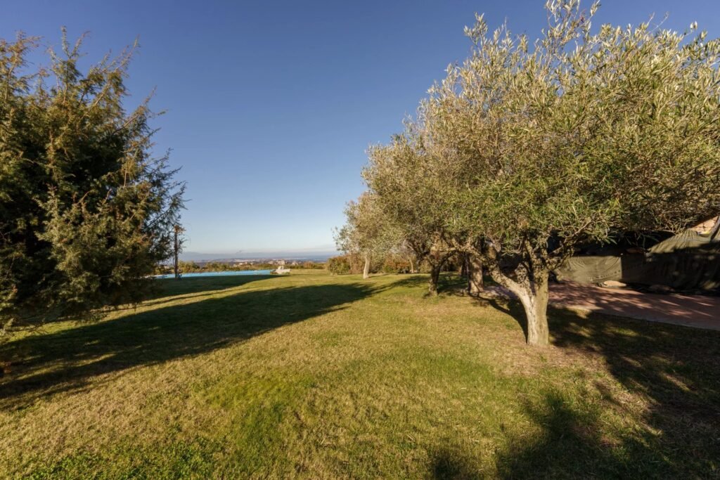 Villa mit Wahnsinnsblick image 16