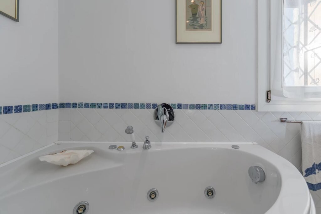 Villa mit Wahnsinnsblick image 38