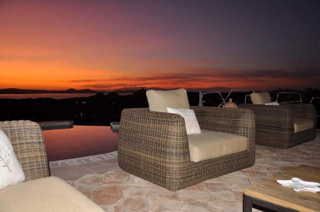 Villa in Stile Sardo con Vista Mozzafiato sul Mare image 15