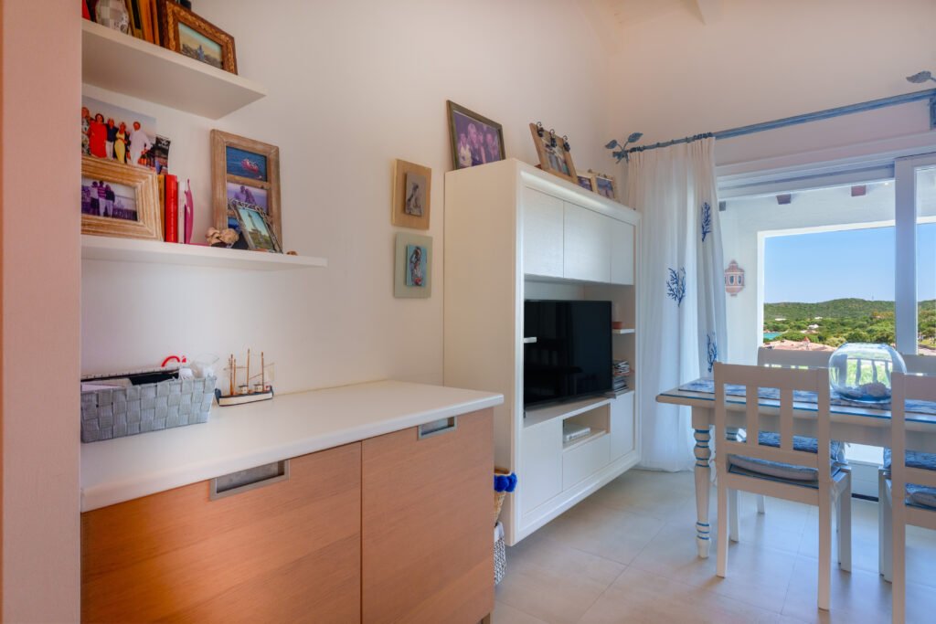 Appartamento con terrazzo e vista mare image 12