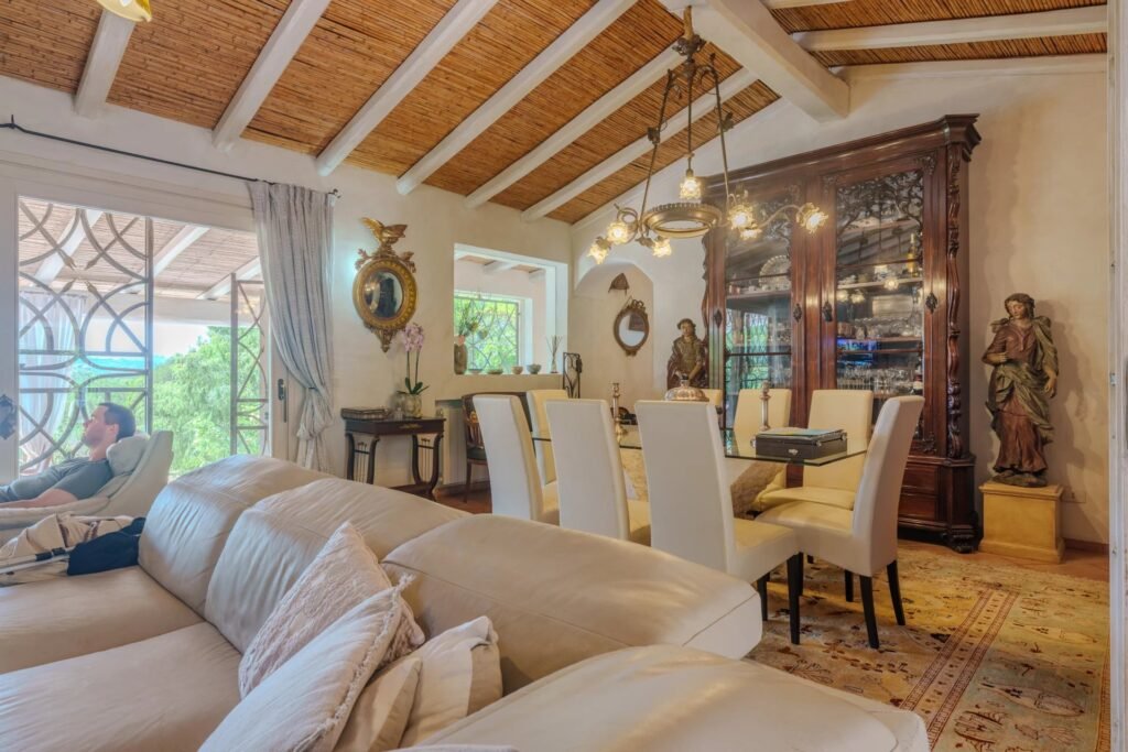 Affascinante Villa image 15