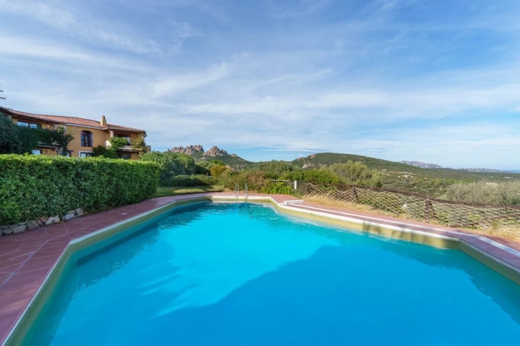 Wohnungen in San Pantaleo mit weitem Blick auf das Meer image 9