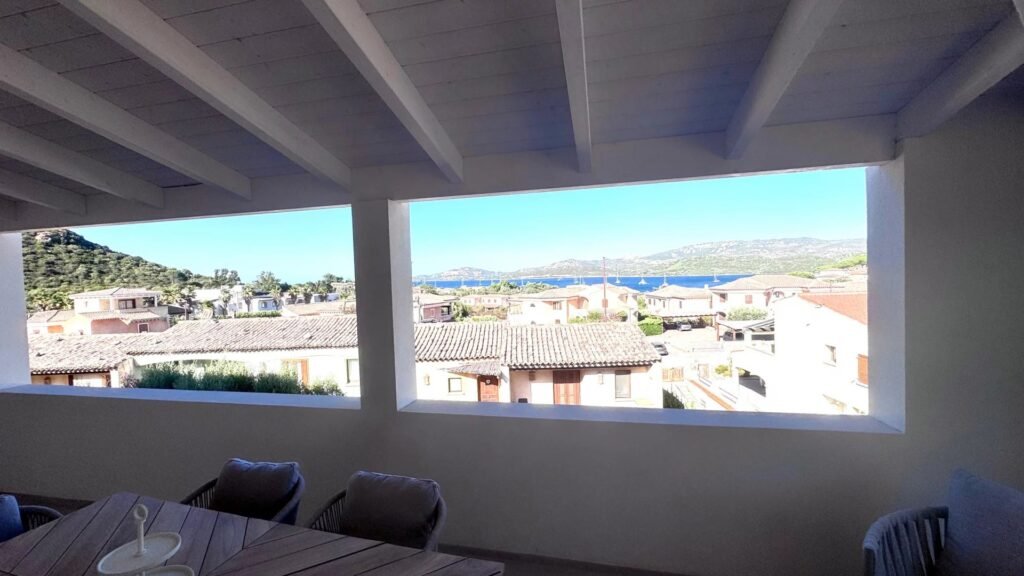 Attico con vista mare image 39