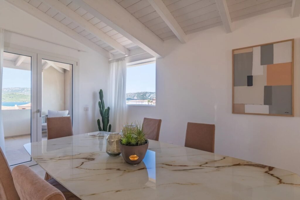 Attico con vista mare image 6