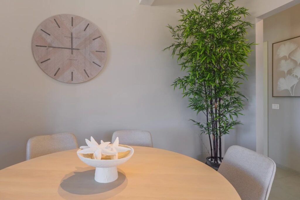 Appartamento elegante con vista mare e ampia terrazza a Cannigione image 9