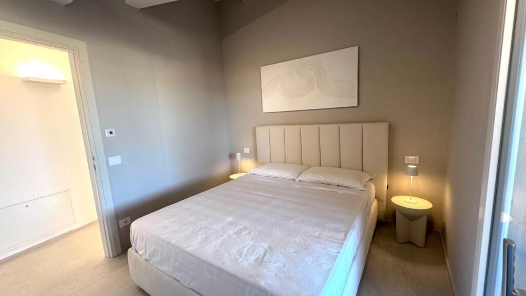 Villetta a schiera con piscina privata image 11