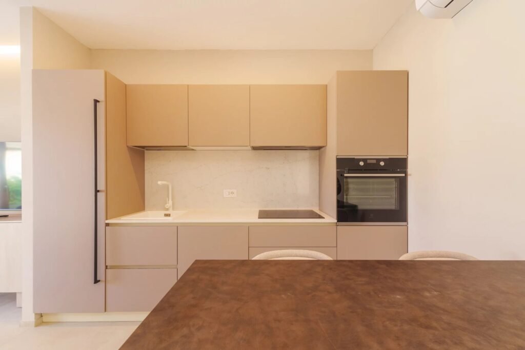 Appartamento con piscina image 19