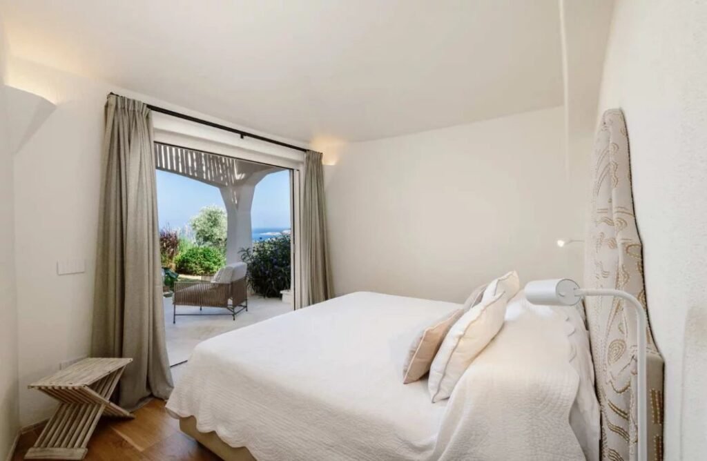 VILLA CON VISTA SUL GOLFO DEL PEVERO image 25