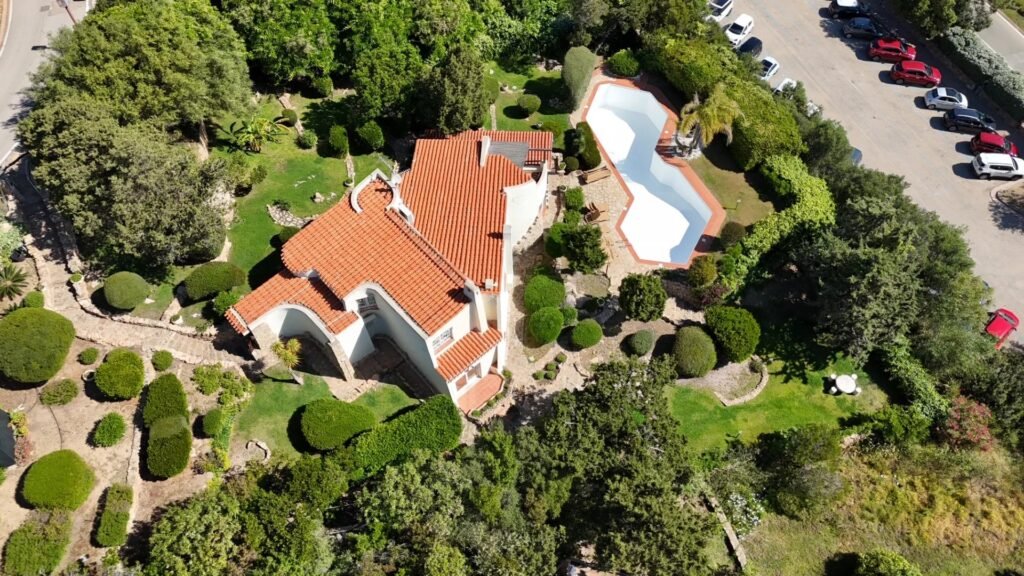 VILLA DI SAVIN COUELLE NEL CUORE DI PORTO CERVO image 5