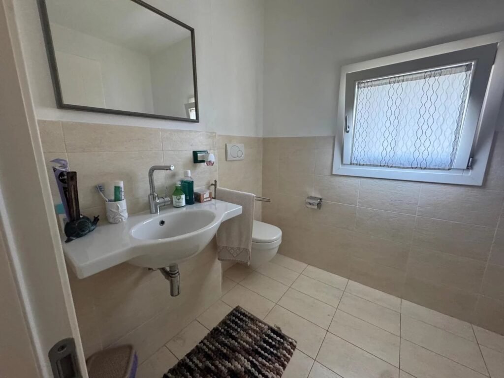 Ea Bianca – Un rifugio mediterraneo su due livelli con vista mare image 12