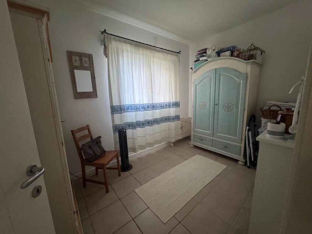 Ea Bianca – Un rifugio mediterraneo su due livelli con vista mare image 8