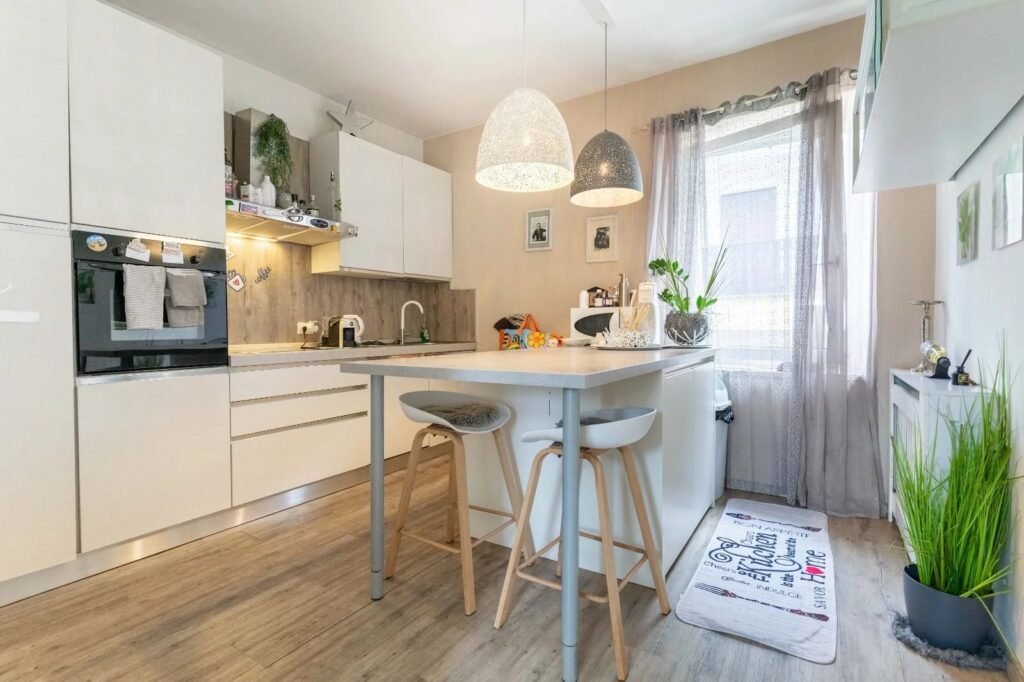 Appartamento curato con 3 stanze e due terrazzi – luce, spazio e tranquillità image 6