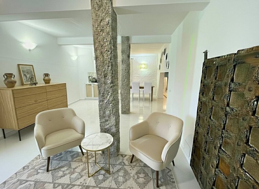 VILLA DI LUSSO ESCLUSIVA IN POSIZIONE RISERVATA CON VISTA PANORAMICA SU PEVERO GOLF E CALA DI VOLPE image 10