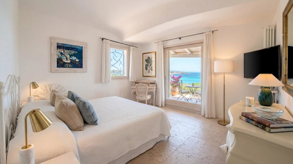 PANORAMIC VILLA WITH POOL | LISCIA DI VACCA – PORTO CERVO image 21