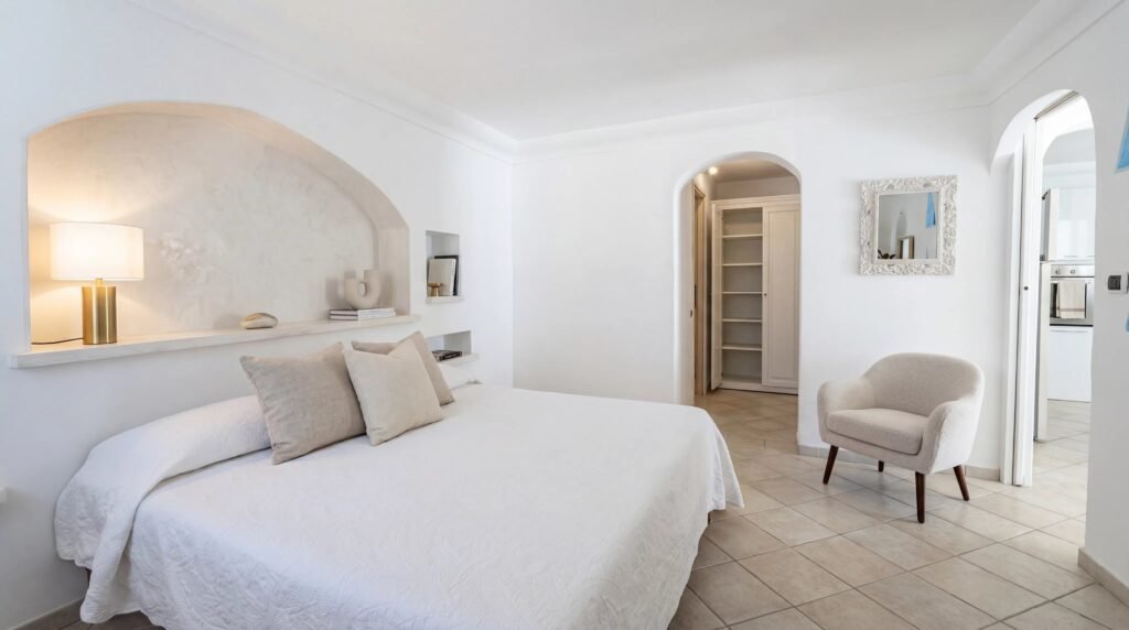 PANORAMIC VILLA WITH POOL | LISCIA DI VACCA – PORTO CERVO image 22