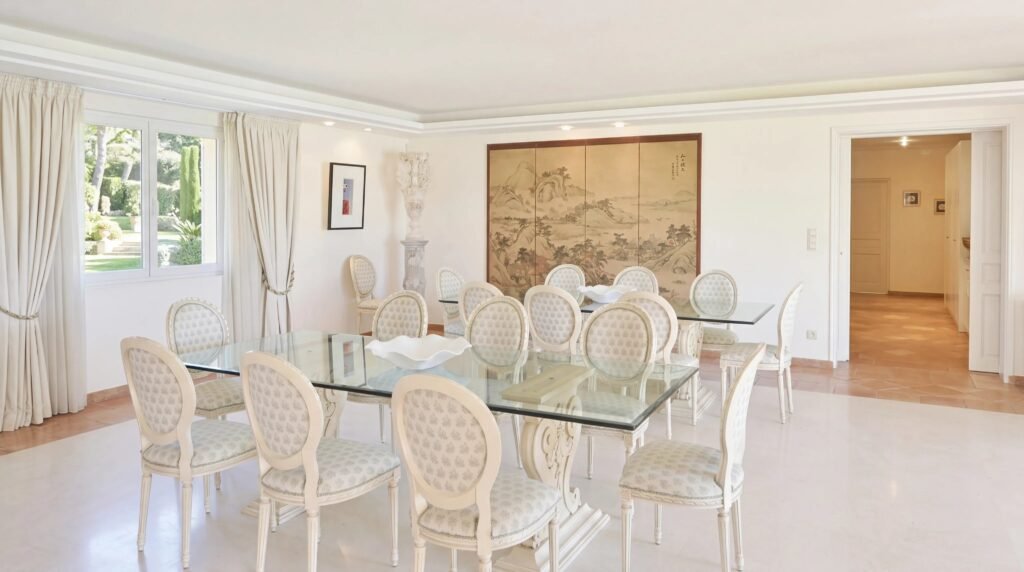 LUXURY VILLA IN RAMATUELLE – SAINT-TROPEZ image 17