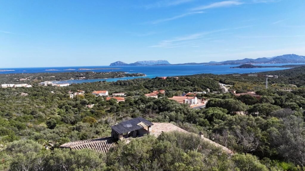 EXCLUSIVE BUILDING PLOT WITH BREATHTAKING VIEWS OVER CALA DI VOLPE image 5
