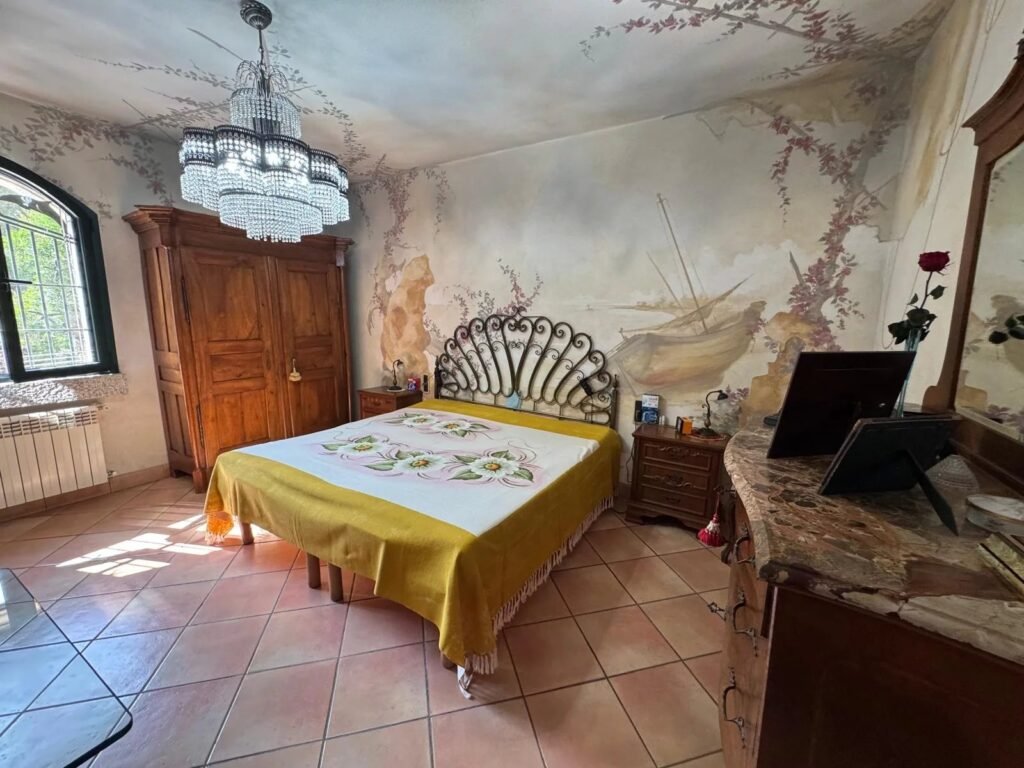 VILLA IN CUGNANA image 16