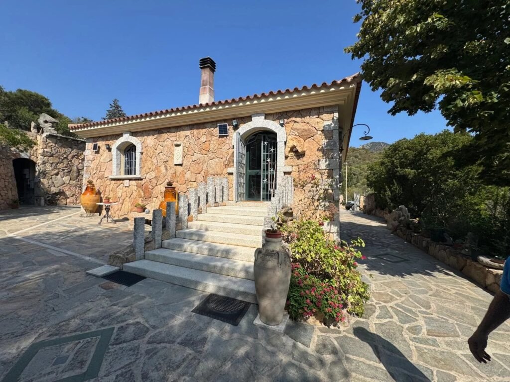 VILLA IN CUGNANA image 5