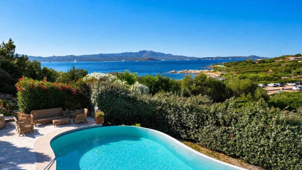 PUNTA VOLPE – WHERE THE SEA MEETS ETERNITY image 7
